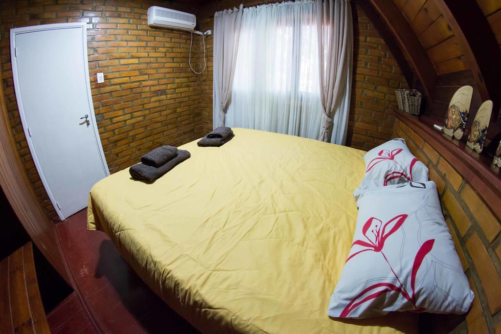 بويرتو إجوازو Yaguarete Lodge الغرفة الصورة