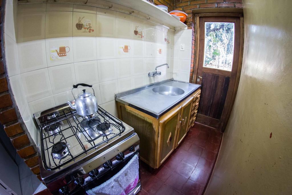 بويرتو إجوازو Yaguarete Lodge الغرفة الصورة
