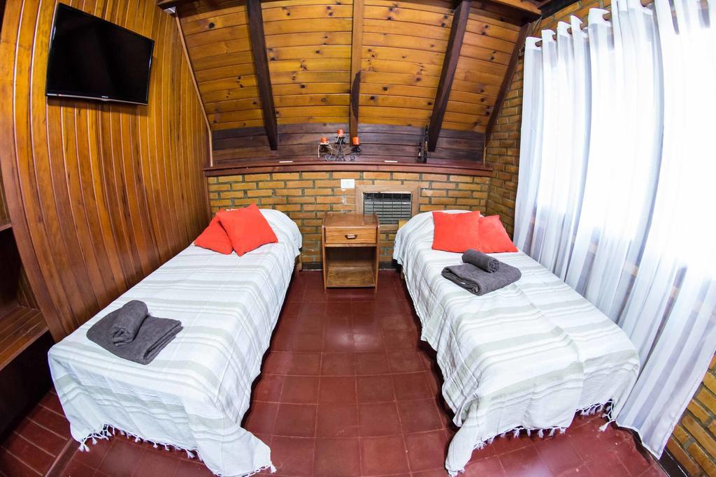 بويرتو إجوازو Yaguarete Lodge الغرفة الصورة